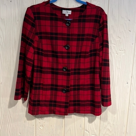 Studio Works Jackets & Blazers - Studio WORKS RED AND BLACK BUFFALO PLAID STRETCHY BLAZER SIZE XL